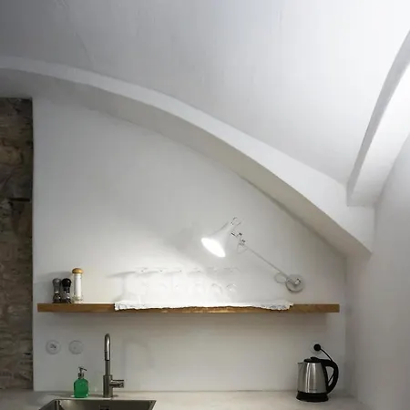 Apartment Old Town Flat With Private Patio *