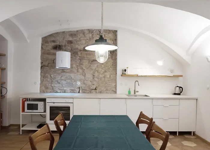 Old Town Flat With Private Patio Apartment Kutna Hora