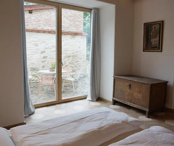 Apartment Old Town Flat With Private Patio *