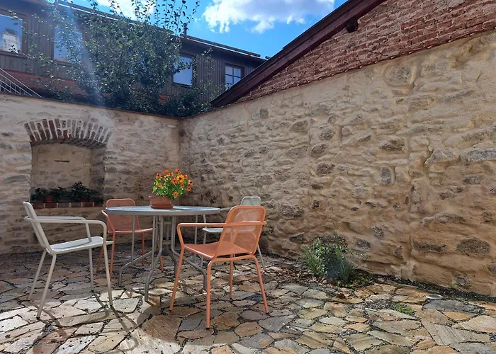 Old Town Flat With Private Patio * Kutna Hora