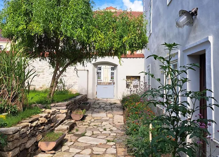 Old Town Flat With Private Patio Kutna Hora